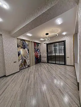 Satılır 3 otaqlı mənzil 94 m²