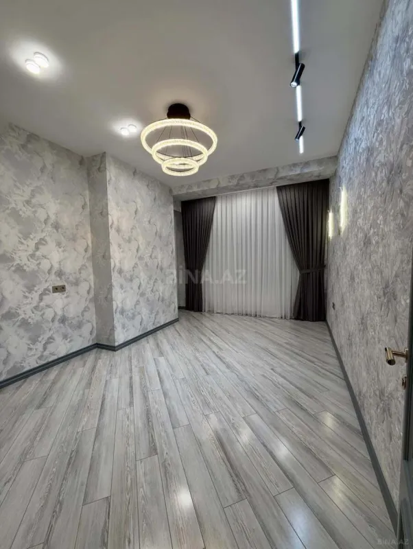 Satılır 3 otaqlı mənzil 94 m²