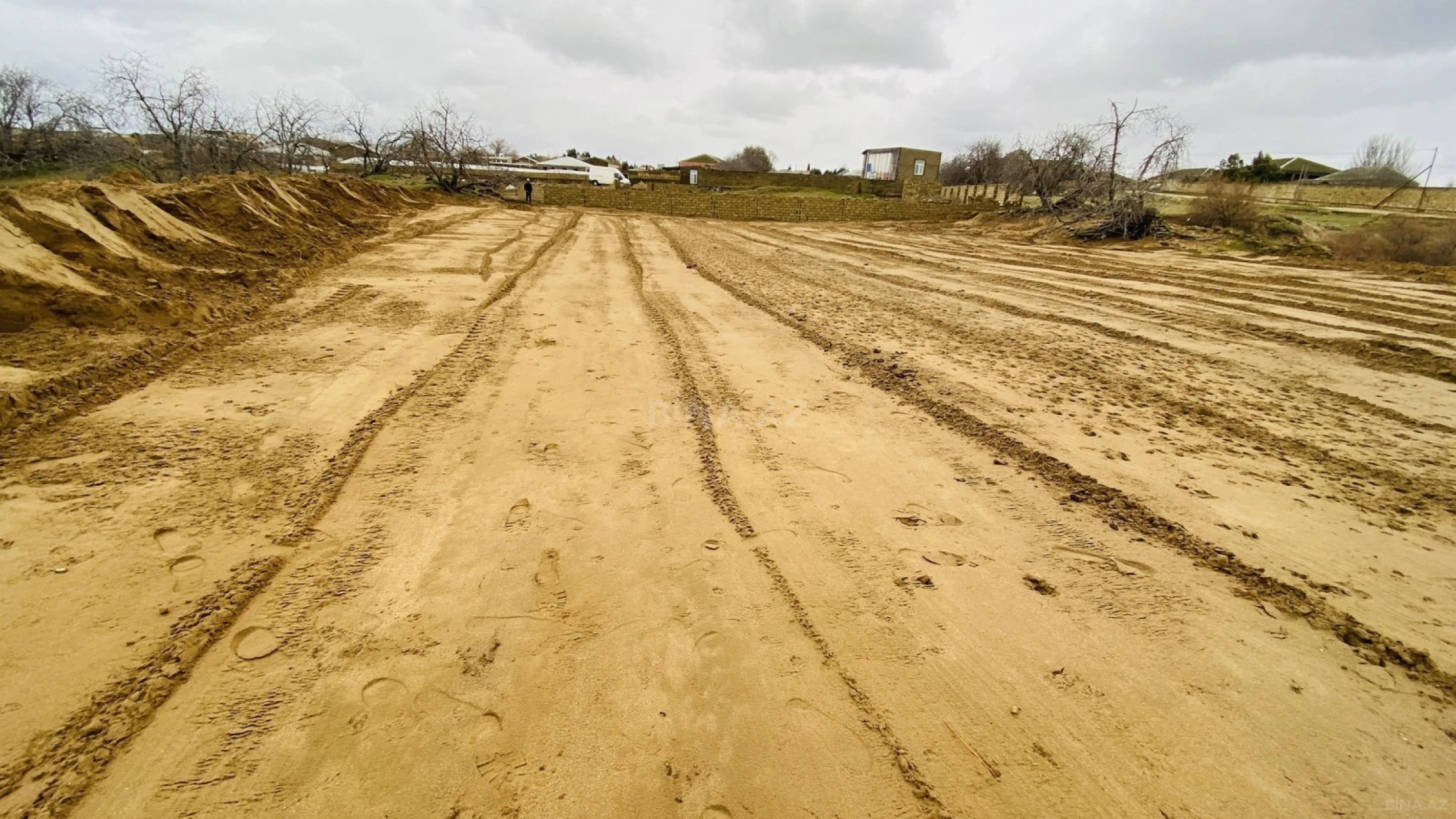 Satılır torpaq sahəsi 14 m²