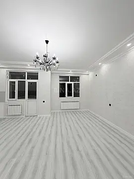 Satılır 2 otaqlı mənzil 82 m²
