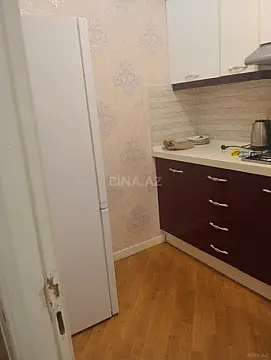 Kirayə verilir 2 otaqlı mənzil 80 m²