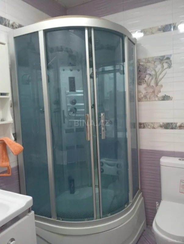 Kirayə verilir 2 otaqlı mənzil 80 m²