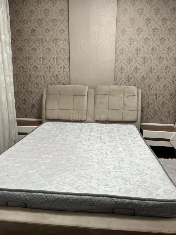 Kirayə verilir 2 otaqlı mənzil 90 m²