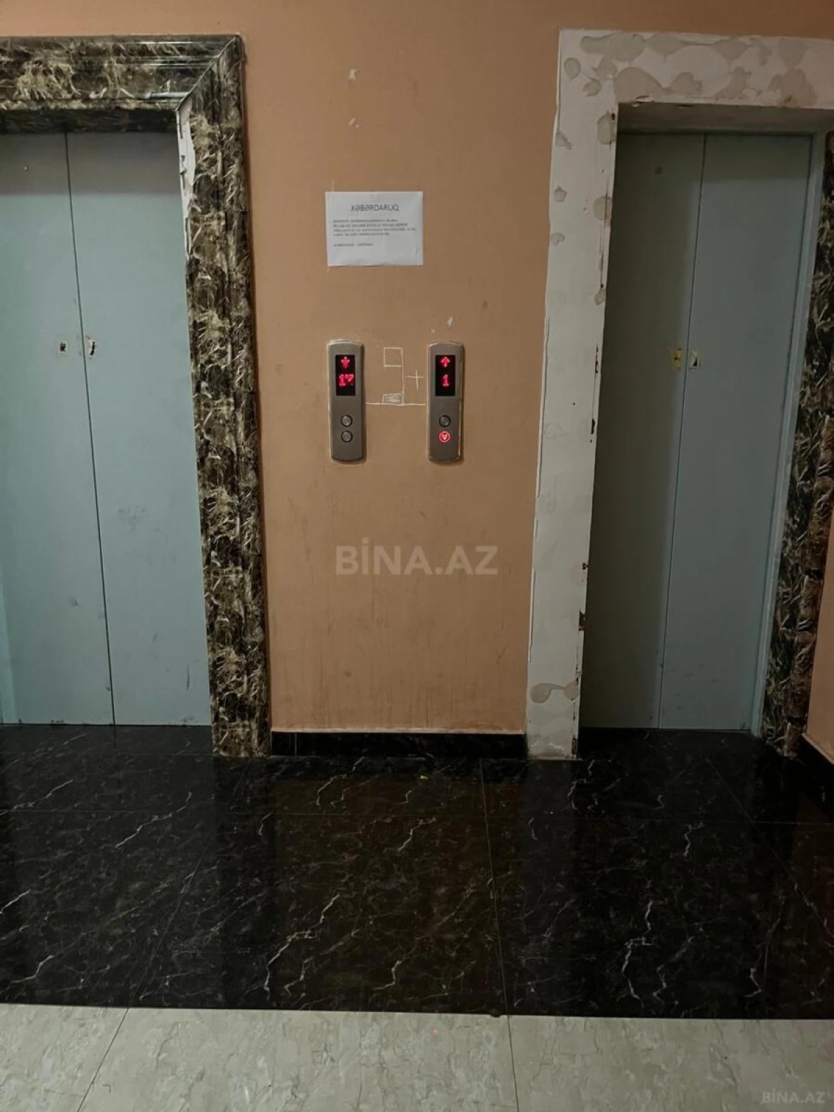 Kirayə verilir 2 otaqlı mənzil 90 m²