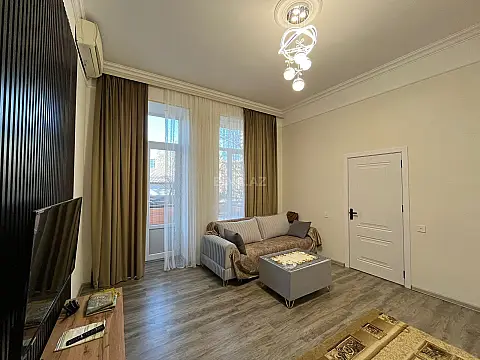 Satılır 2 otaqlı mənzil 50 m²