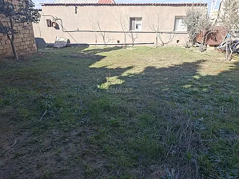 Satılır torpaq sahəsi 1.6 m²