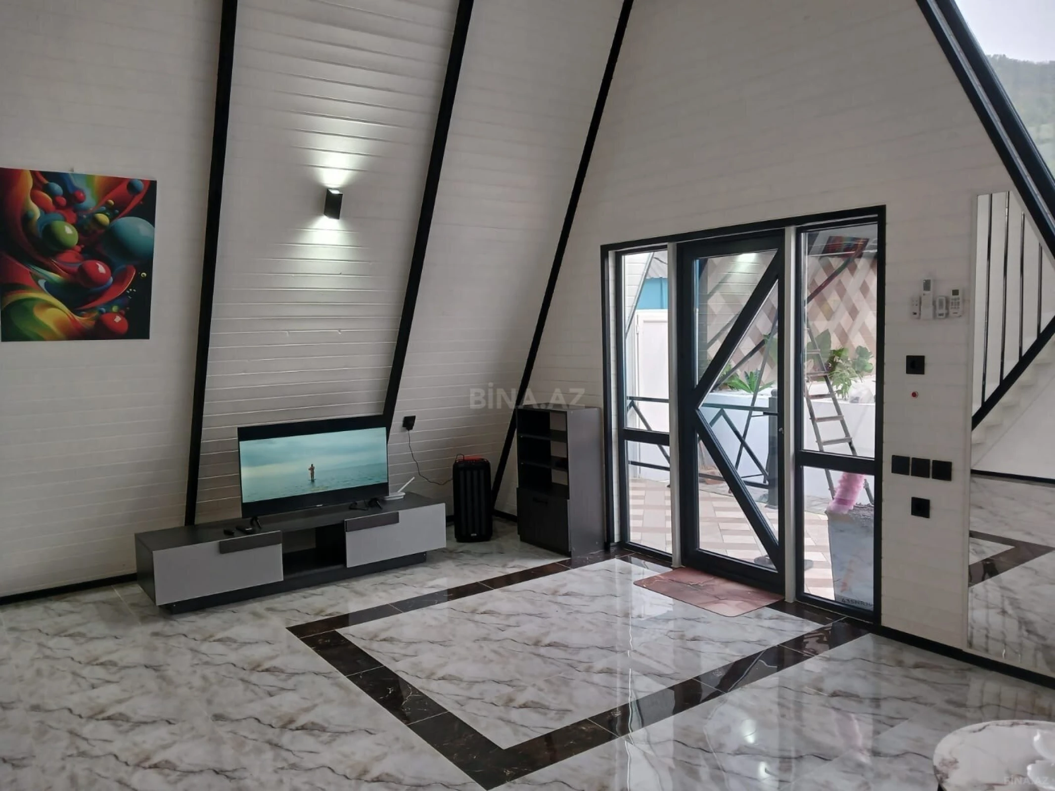 Kirayə verilir 2 otaqlı həyət evi 120 m²