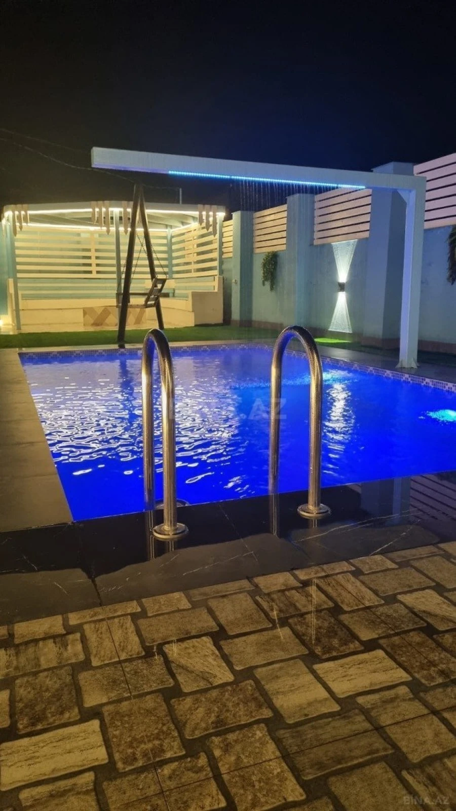 Kirayə verilir 2 otaqlı həyət evi 120 m²