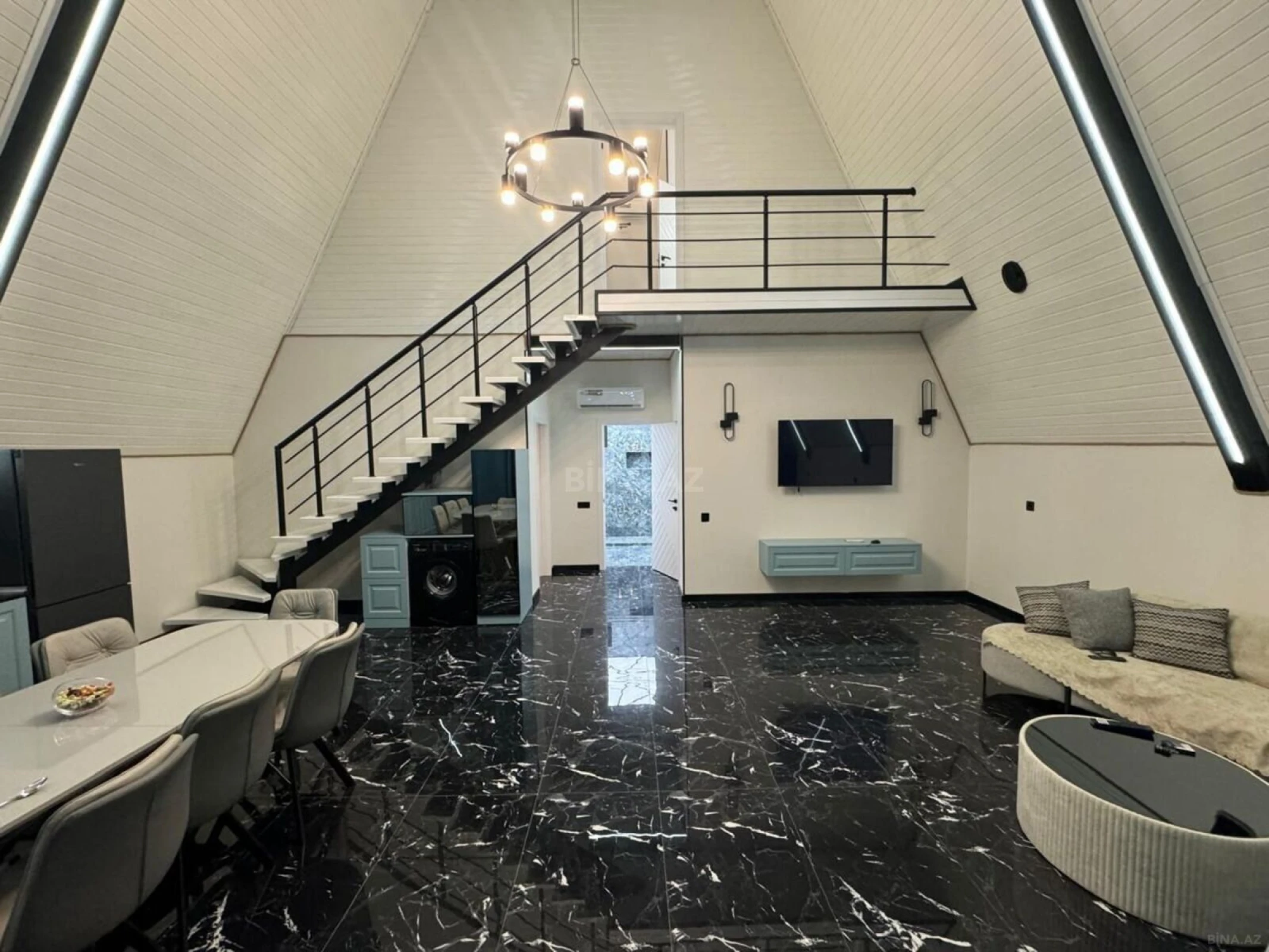 Kirayə verilir 3 otaqlı həyət evi 200 m²