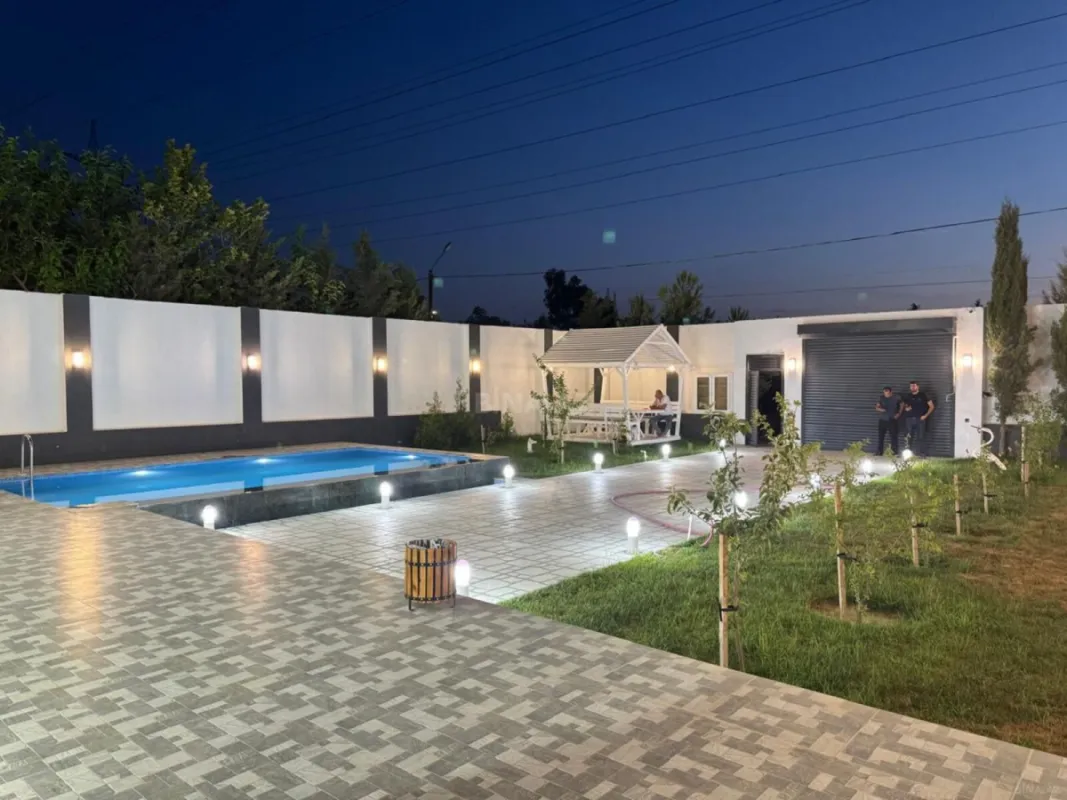 Kirayə verilir 3 otaqlı həyət evi 200 m²