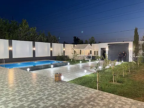 Kirayə verilir 3 otaqlı həyət evi 200 m²