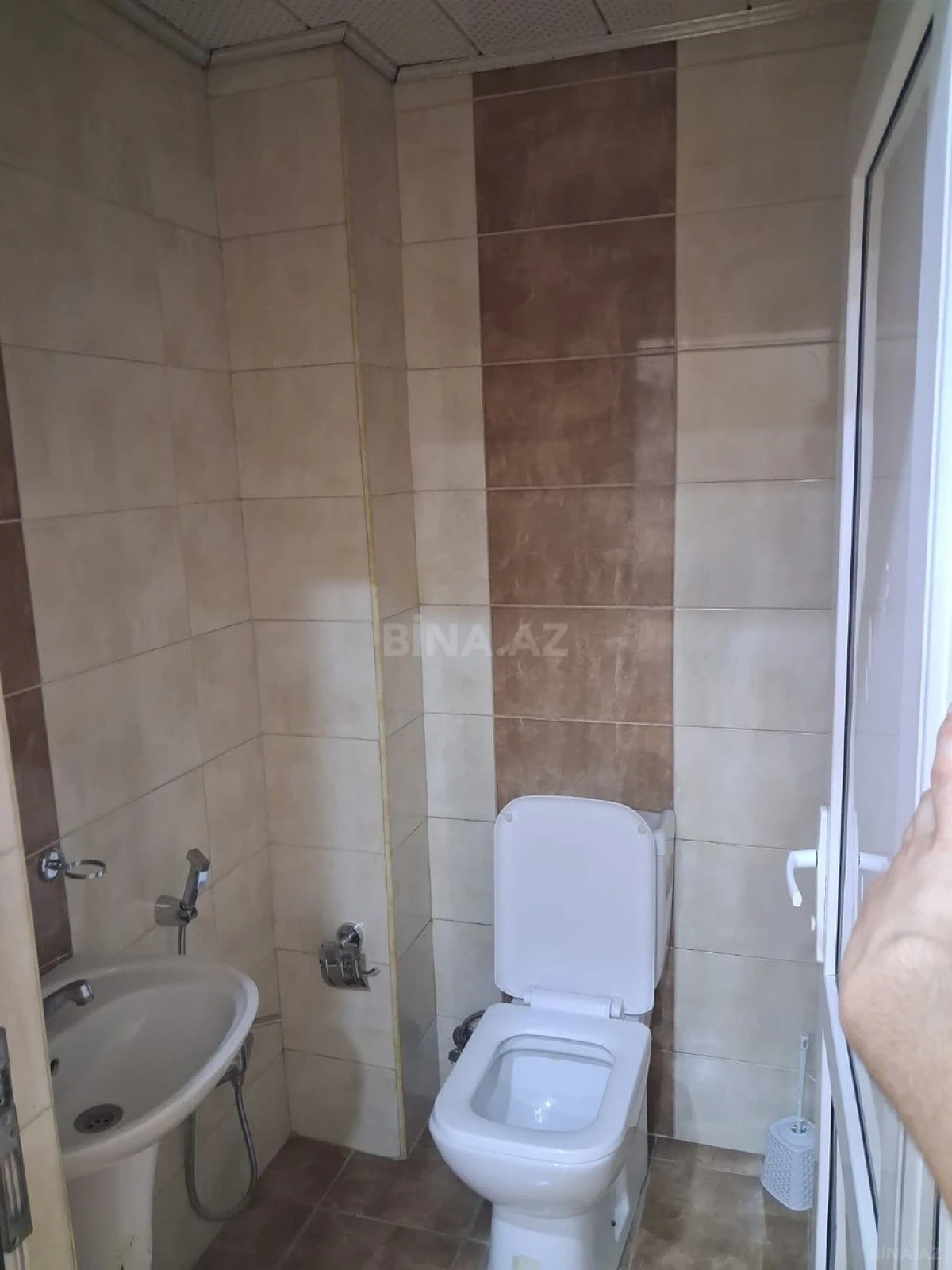 Satılır 2 otaqlı mənzil 78 m²