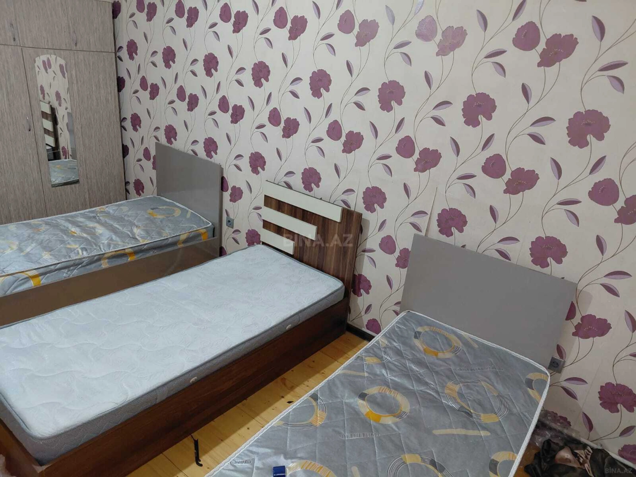 Satılır 2 otaqlı mənzil 78 m²