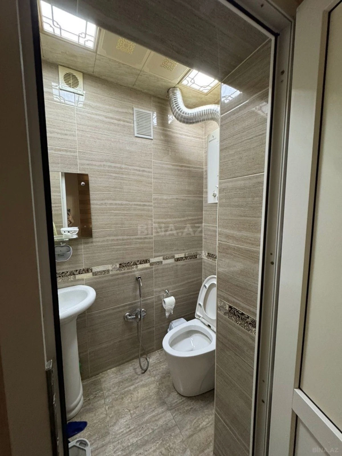 Kirayə verilir 3 otaqlı mənzil 80 m²