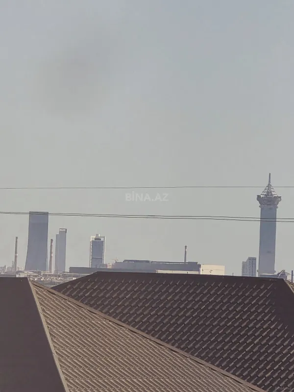 Satılır 8 otaqlı həyət evi 290 m²