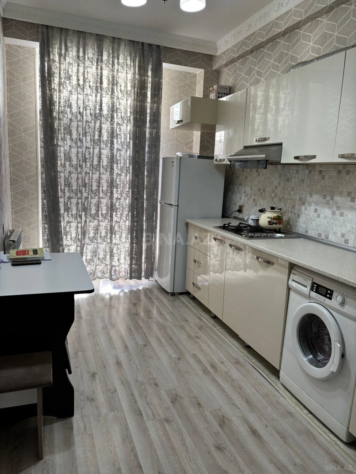 Satılır 3 otaqlı mənzil 89.2 m²