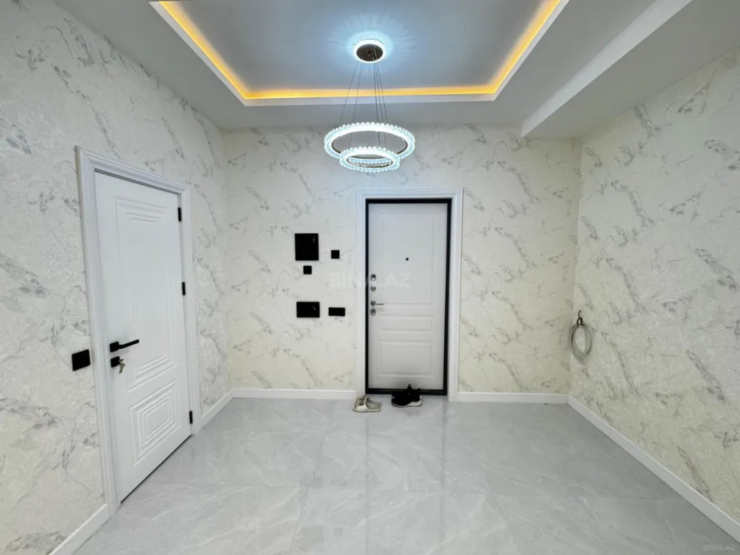 Satılır 2 otaqlı mənzil 60 m²