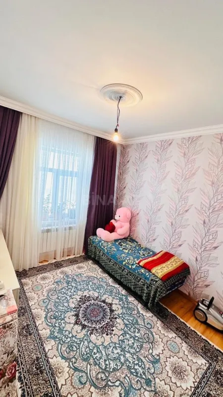 Satılır 3 otaqlı həyət evi 100 m²