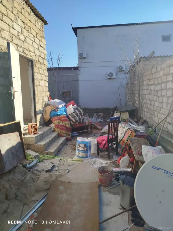 Satılır 2 otaqlı həyət evi 40 m²