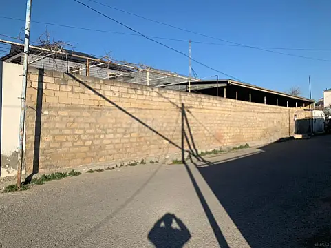 Satılır 7 otaqlı həyət evi 222 m²