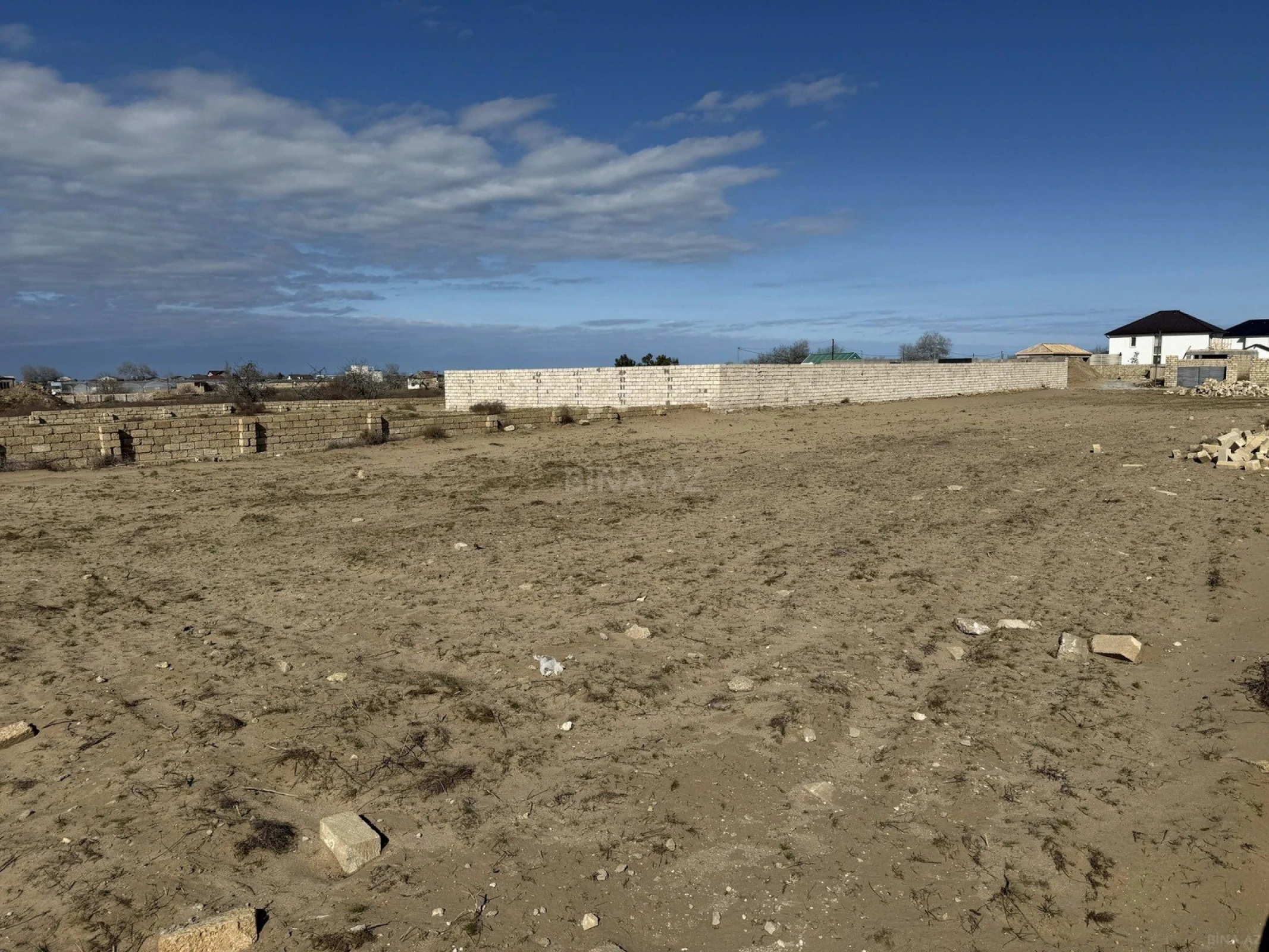 Satılır torpaq sahəsi 12 m²