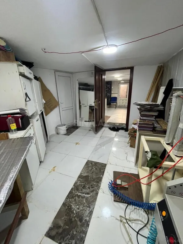 Satılır obyekt 40 m²