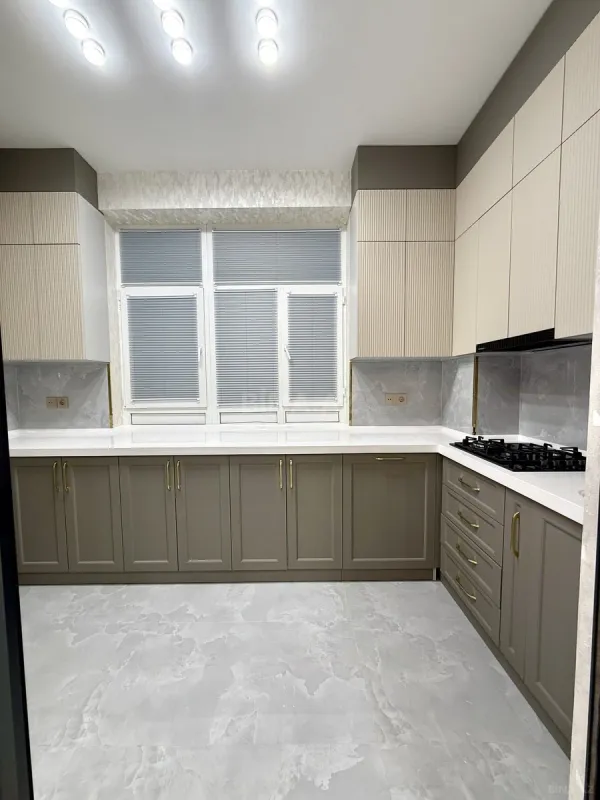 Satılır 3 otaqlı mənzil 96 m²