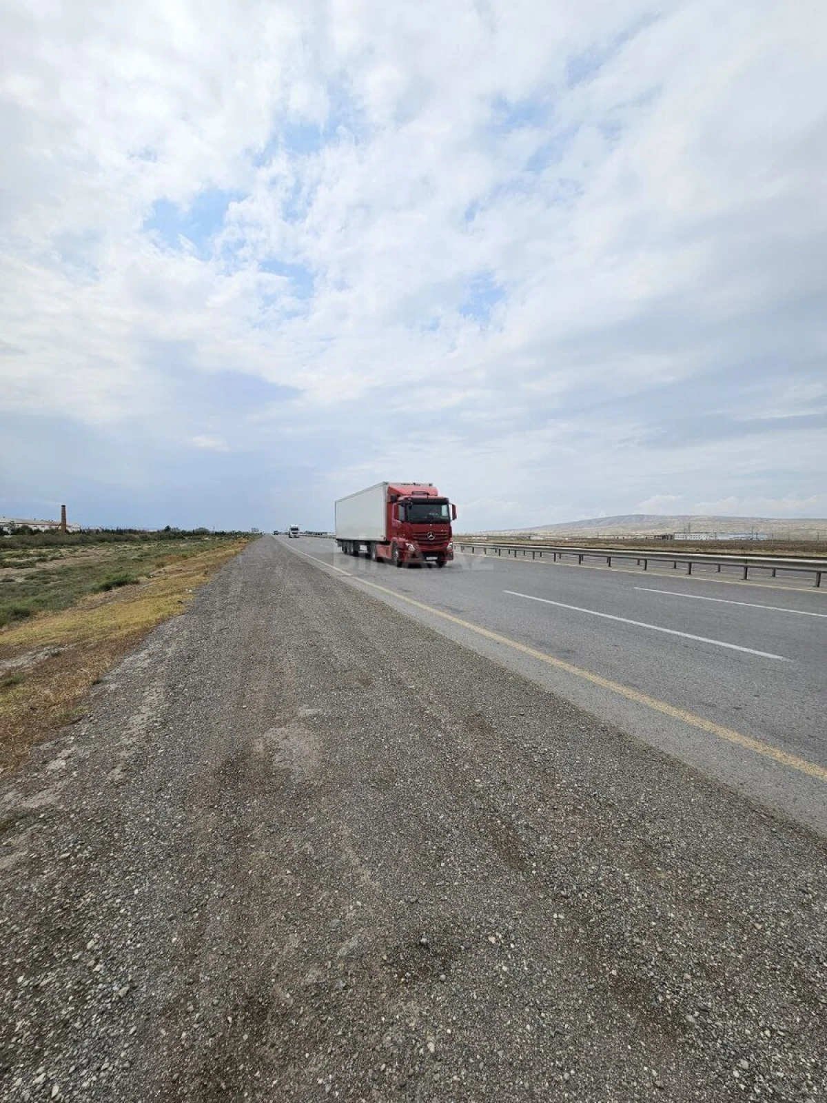 Satılır torpaq sahəsi 500 m²