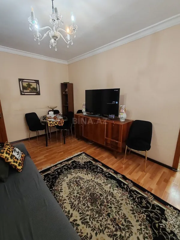 Satılır 2 otaqlı mənzil 38 m²