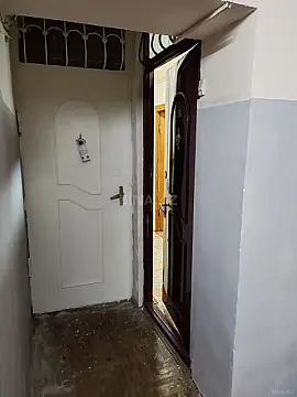Satılır 2 otaqlı mənzil 38 m²