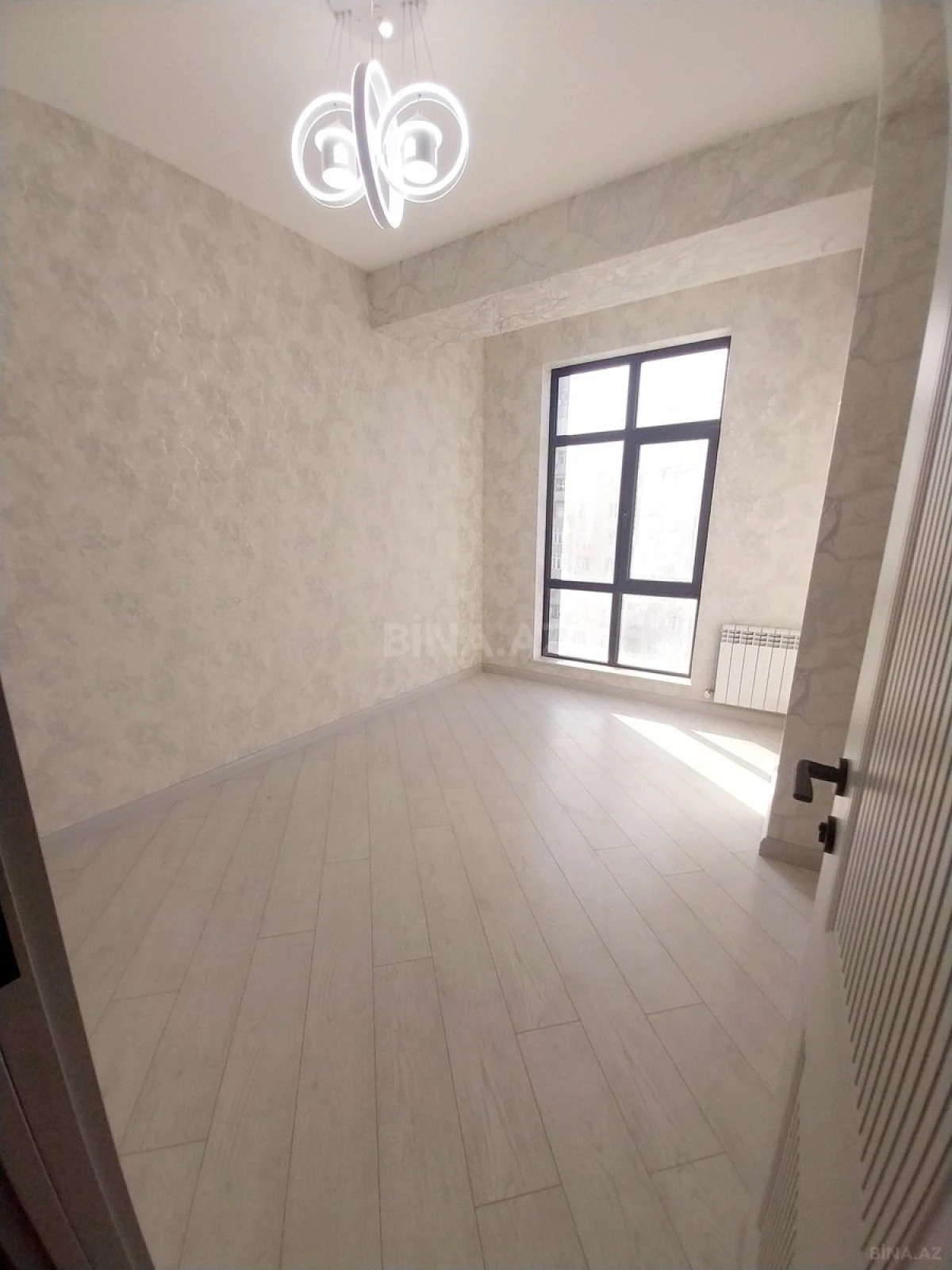 Kirayə verilir 3 otaqlı mənzil 86 m²