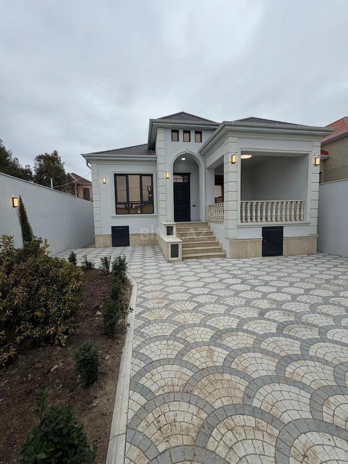 Satılır 4 otaqlı həyət evi 110 m²