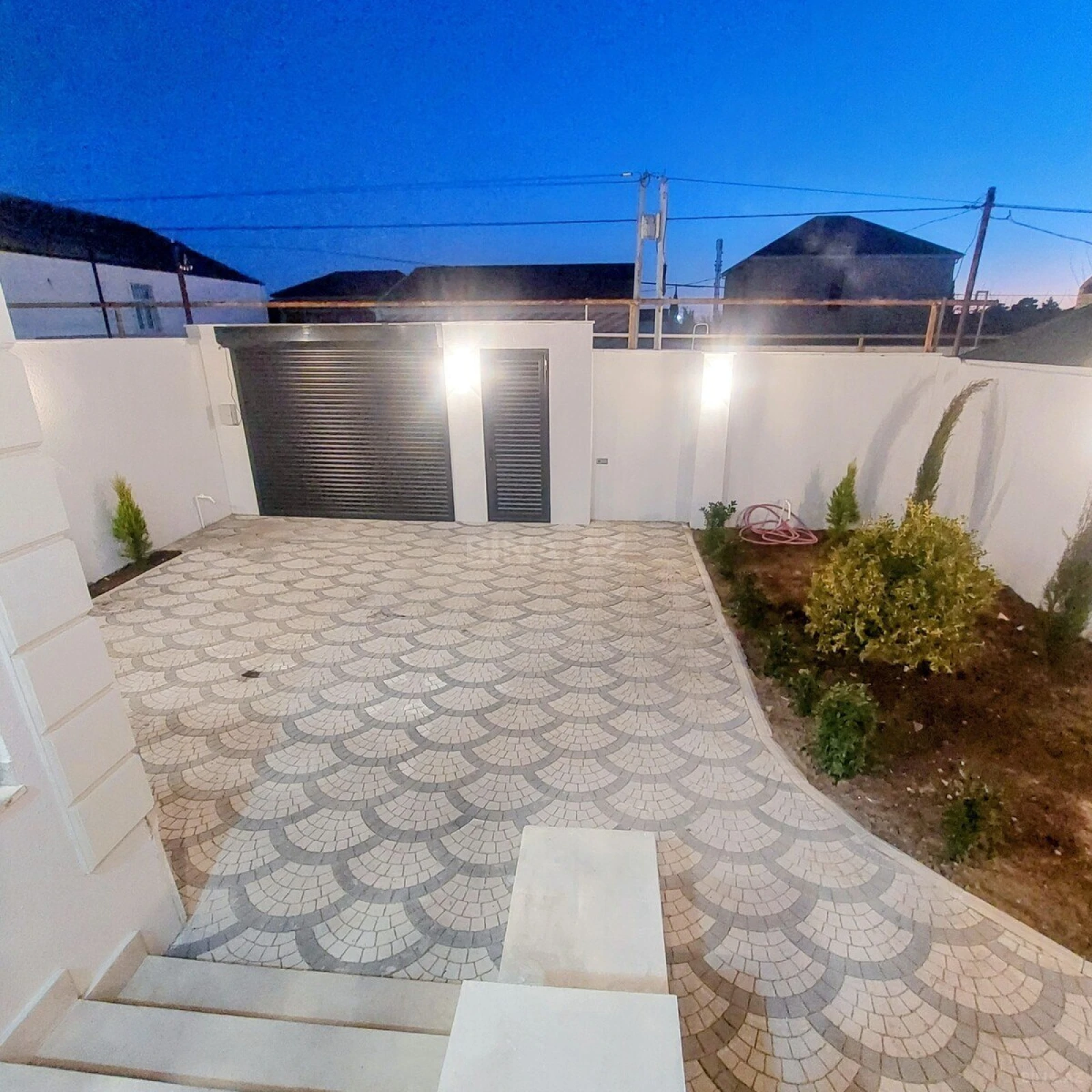 Satılır 4 otaqlı həyət evi 110 m²