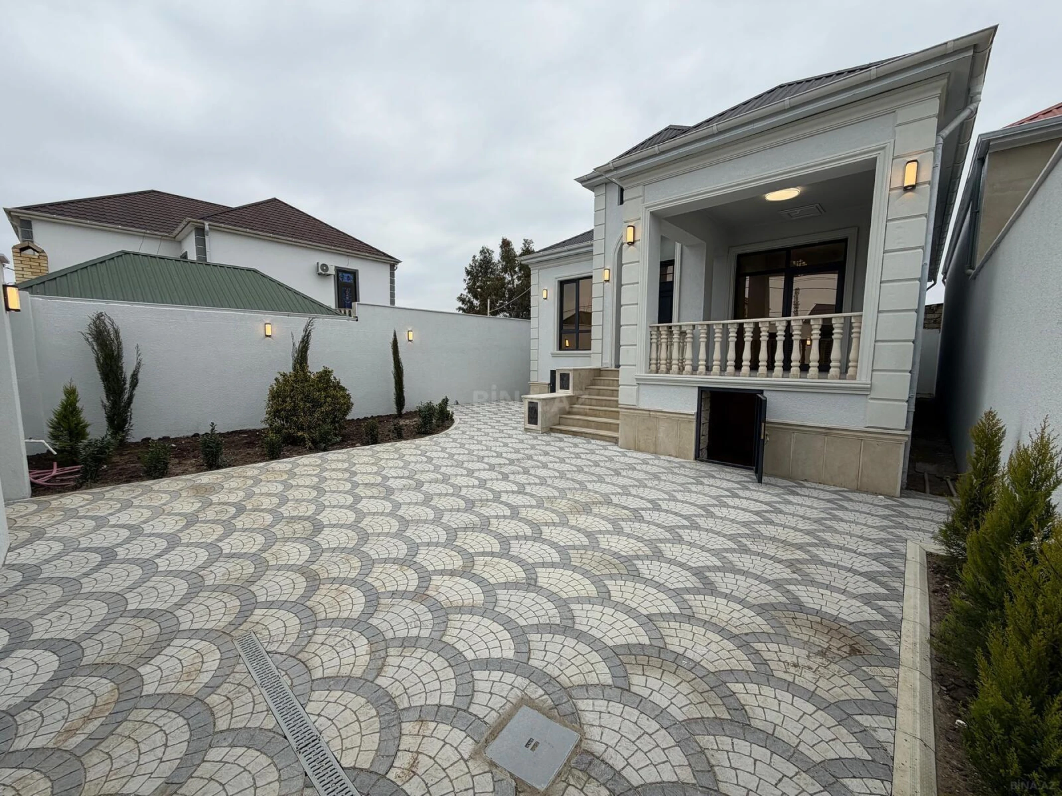 Satılır 4 otaqlı həyət evi 110 m²