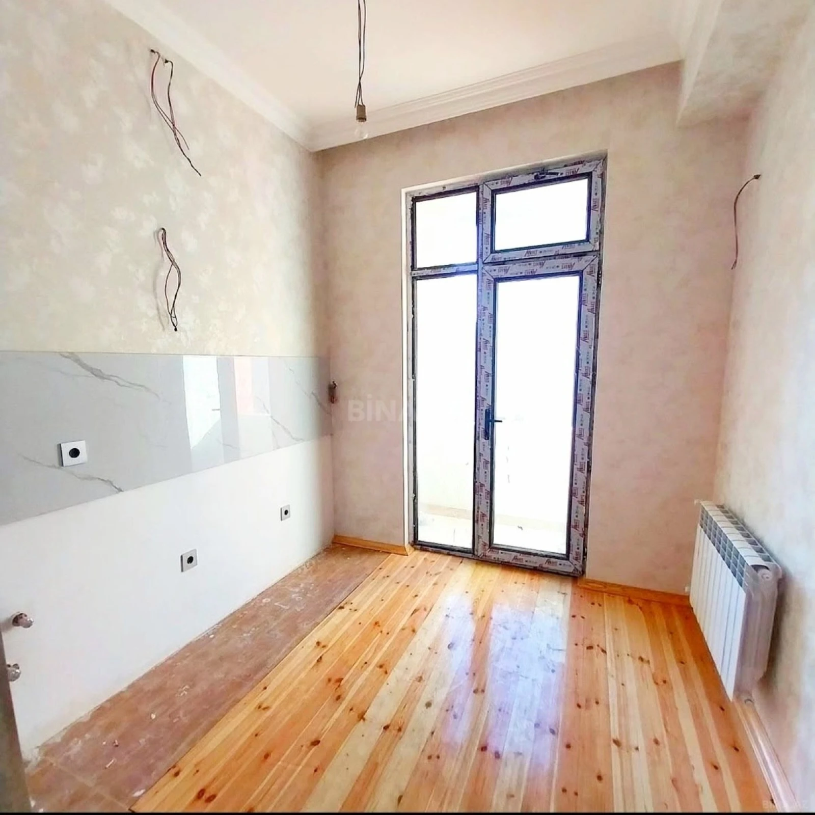 Satılır 2 otaqlı mənzil 64 m²