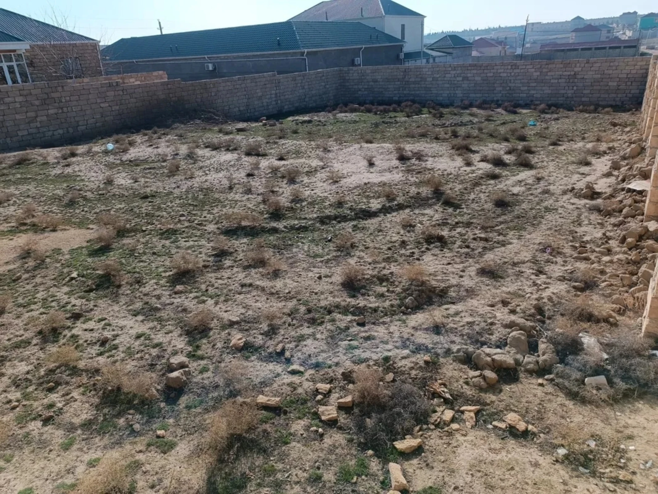 Satılır torpaq sahəsi 6 m²