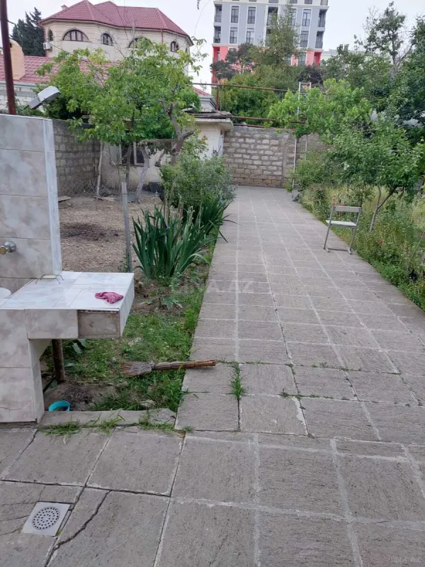 Satılır torpaq sahəsi 8 m²