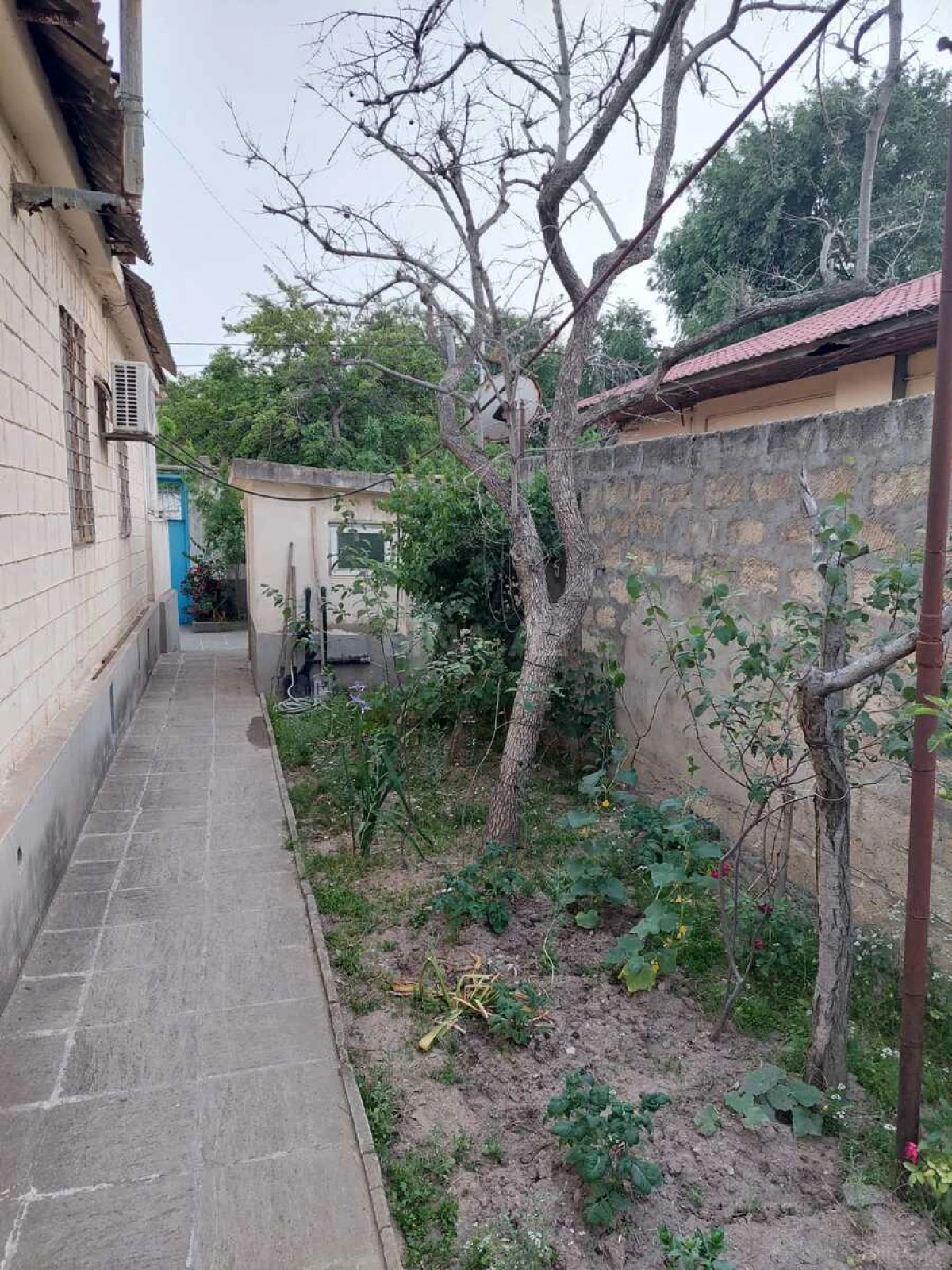 Satılır torpaq sahəsi 8 m²