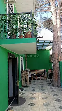 Satılır 5 otaqlı həyət evi 202 m²