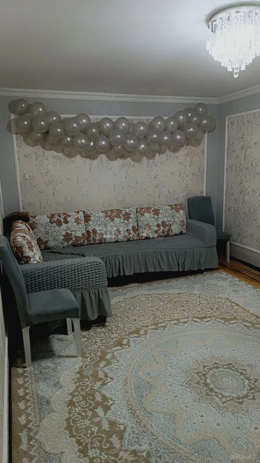 Satılır 5 otaqlı həyət evi 202 m²