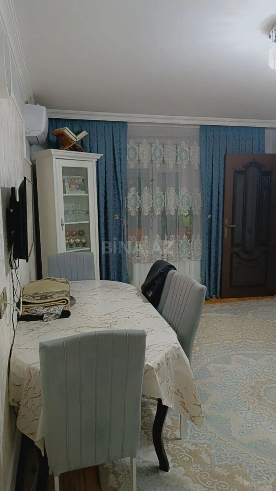 Satılır 5 otaqlı həyət evi 202 m²