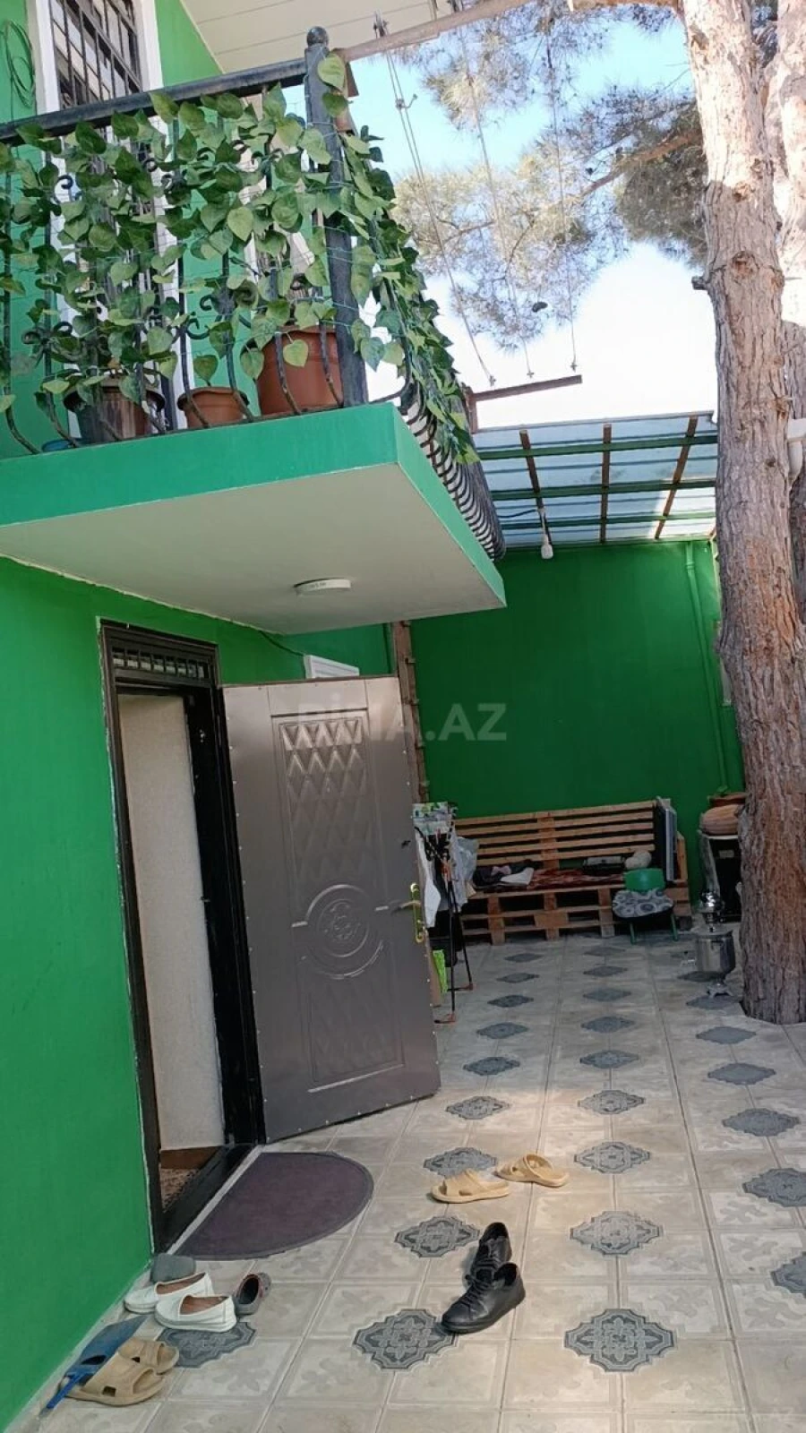 Satılır 5 otaqlı həyət evi 202 m²