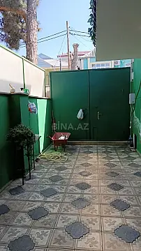 Satılır 5 otaqlı həyət evi 202 m²