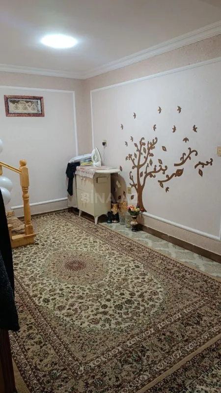 Satılır 5 otaqlı həyət evi 202 m²