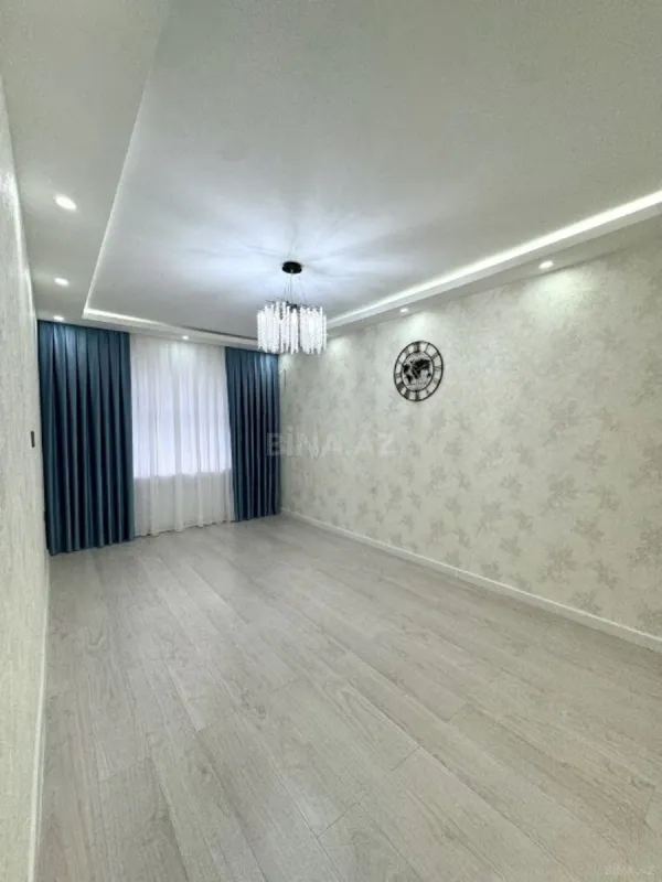 Satılır 2 otaqlı mənzil 65 m²