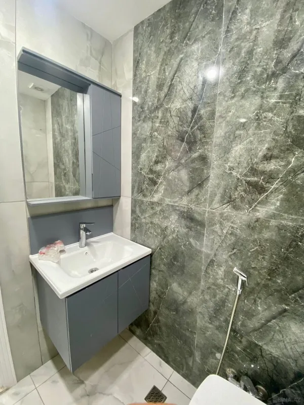 Satılır 3 otaqlı mənzil 65 m²