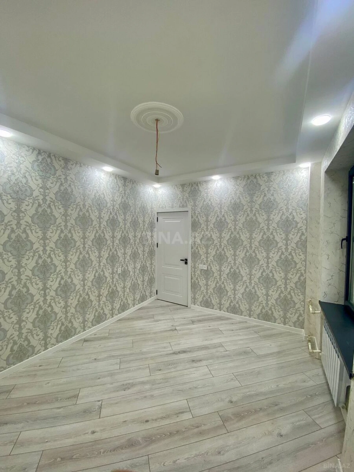 Satılır 3 otaqlı mənzil 65 m²