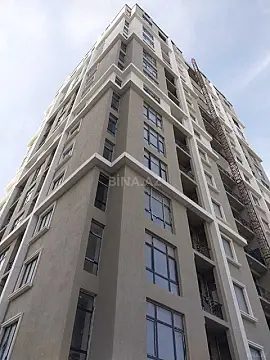 Satılır 3 otaqlı mənzil 135 m²