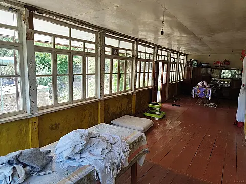 Satılır 2 otaqlı həyət evi 82.7 m²