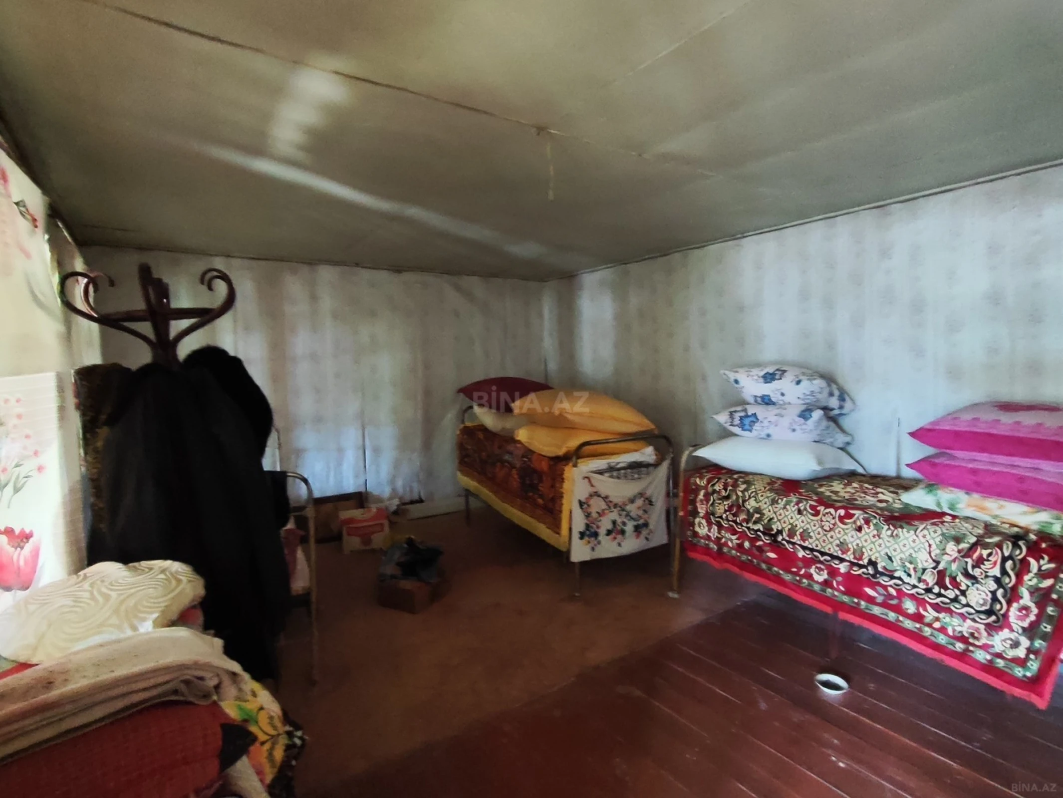 Satılır 2 otaqlı həyət evi 82.7 m²